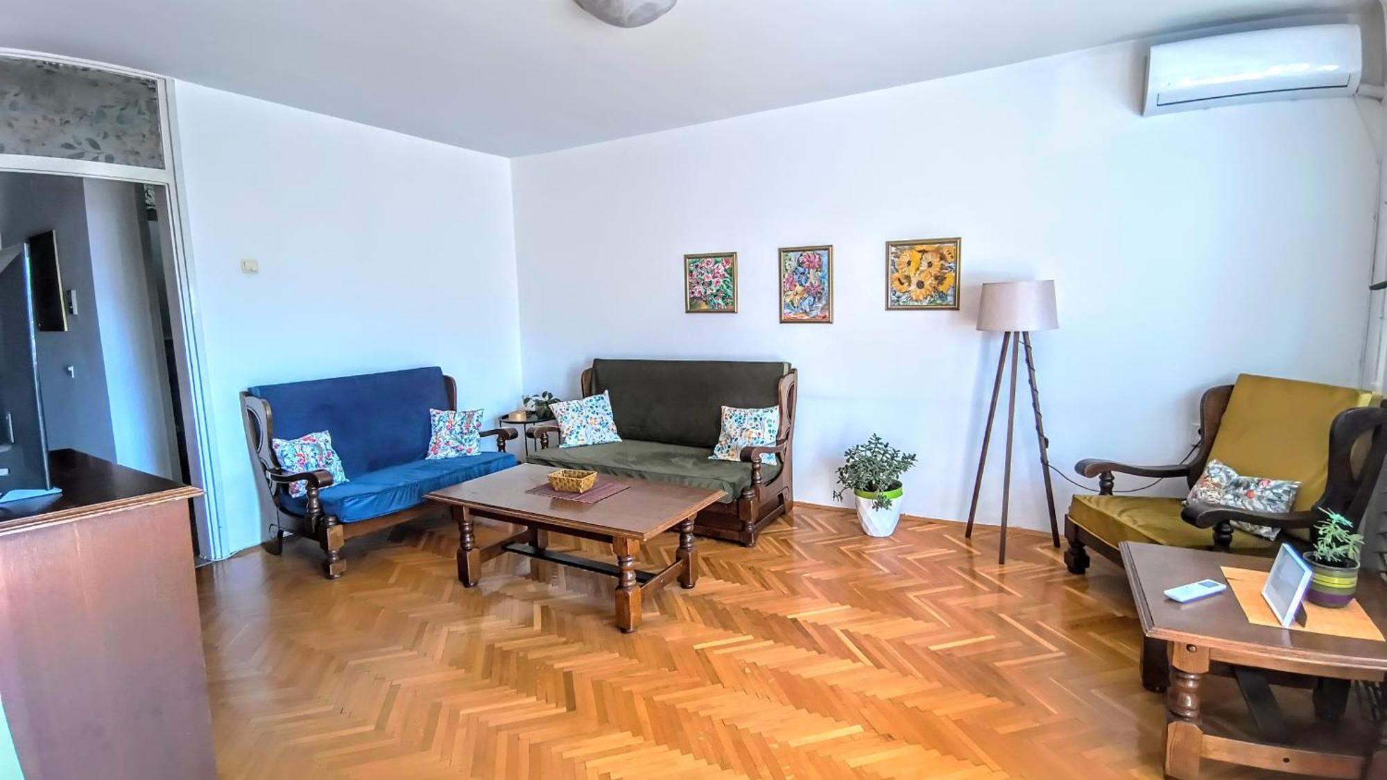 Apartment Maya'S Place سكوبجي الغرفة الصورة